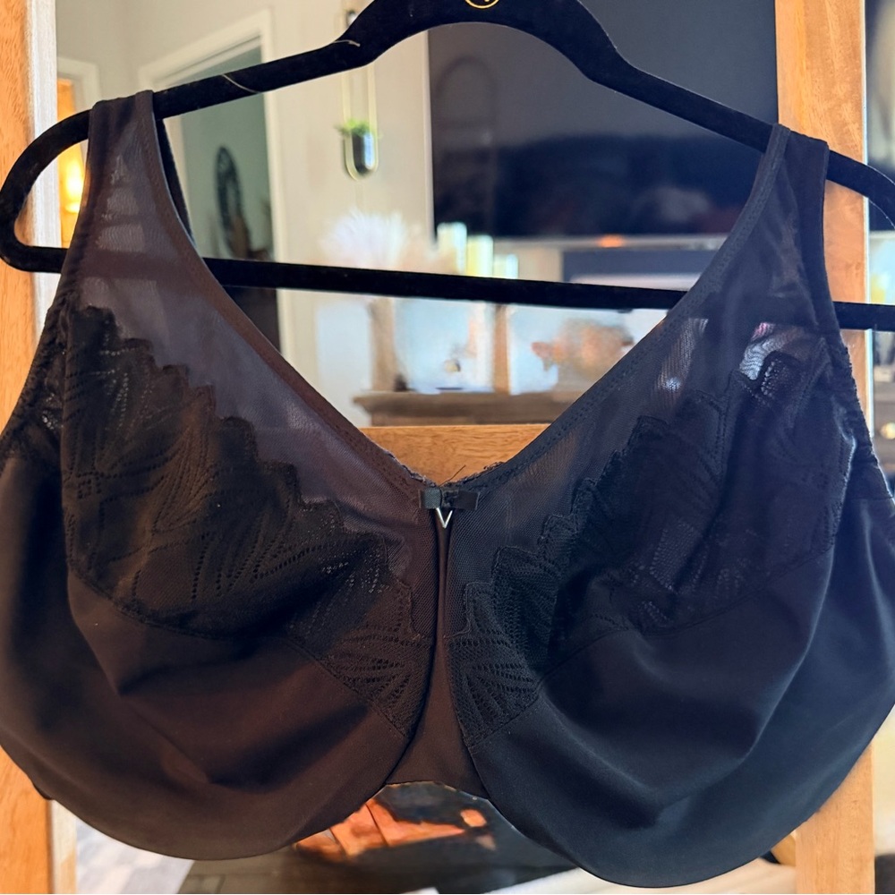 Glamorise Black Sheer Lace minimizing bra